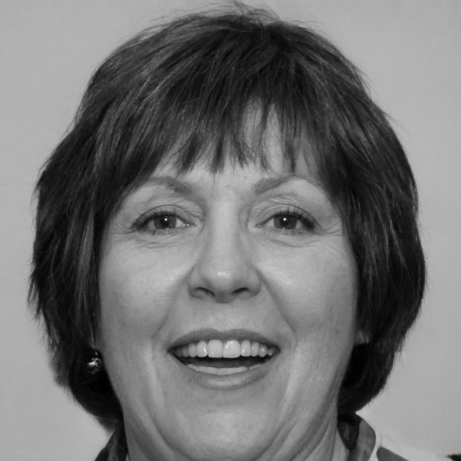 Портрет Ірина Волошин